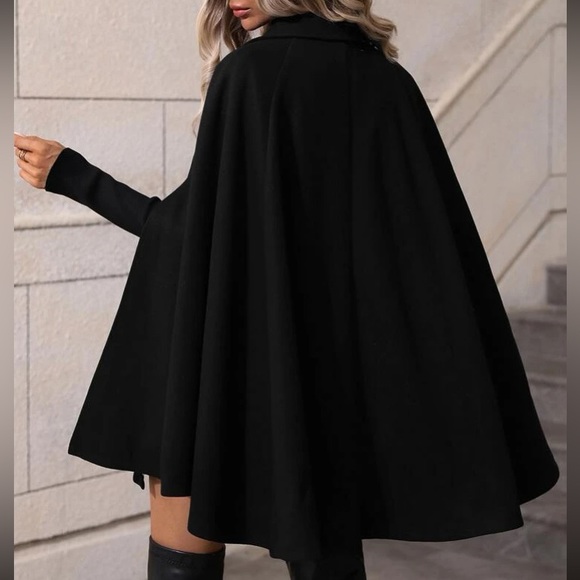 Luxe button up double breasted cape coat - Picture 3 of 16